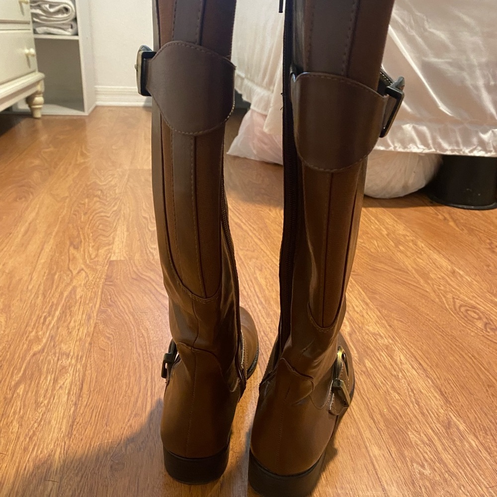 Brown Boots, Size 7.5, Had Them For A While But O… - image 2